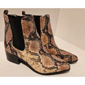 Design Lab Lord & Taylor Chelsea Boots Snakeskin Print Womens 6M ECU